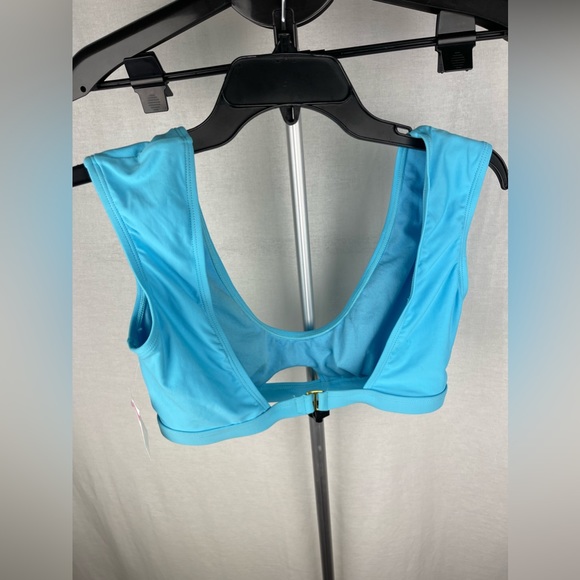 VYB BLUE SOLID CAP SLEEVE SWIM BRALETTE Size Medium NWT - Picture 10 of 13